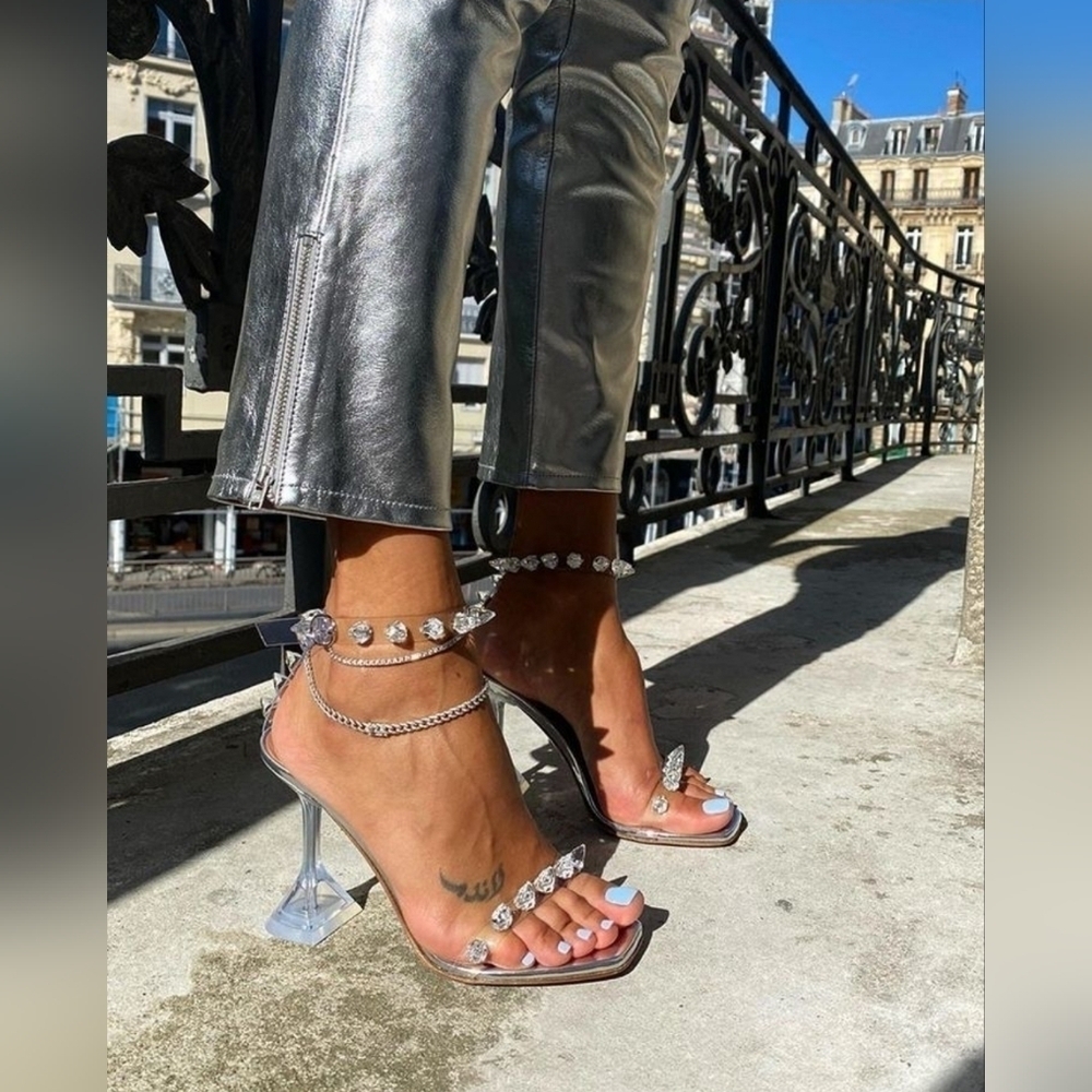 Amina Muaddi Julia Glass Crystal-Spike Clear Sandals Size 9B Dark Grey NIB